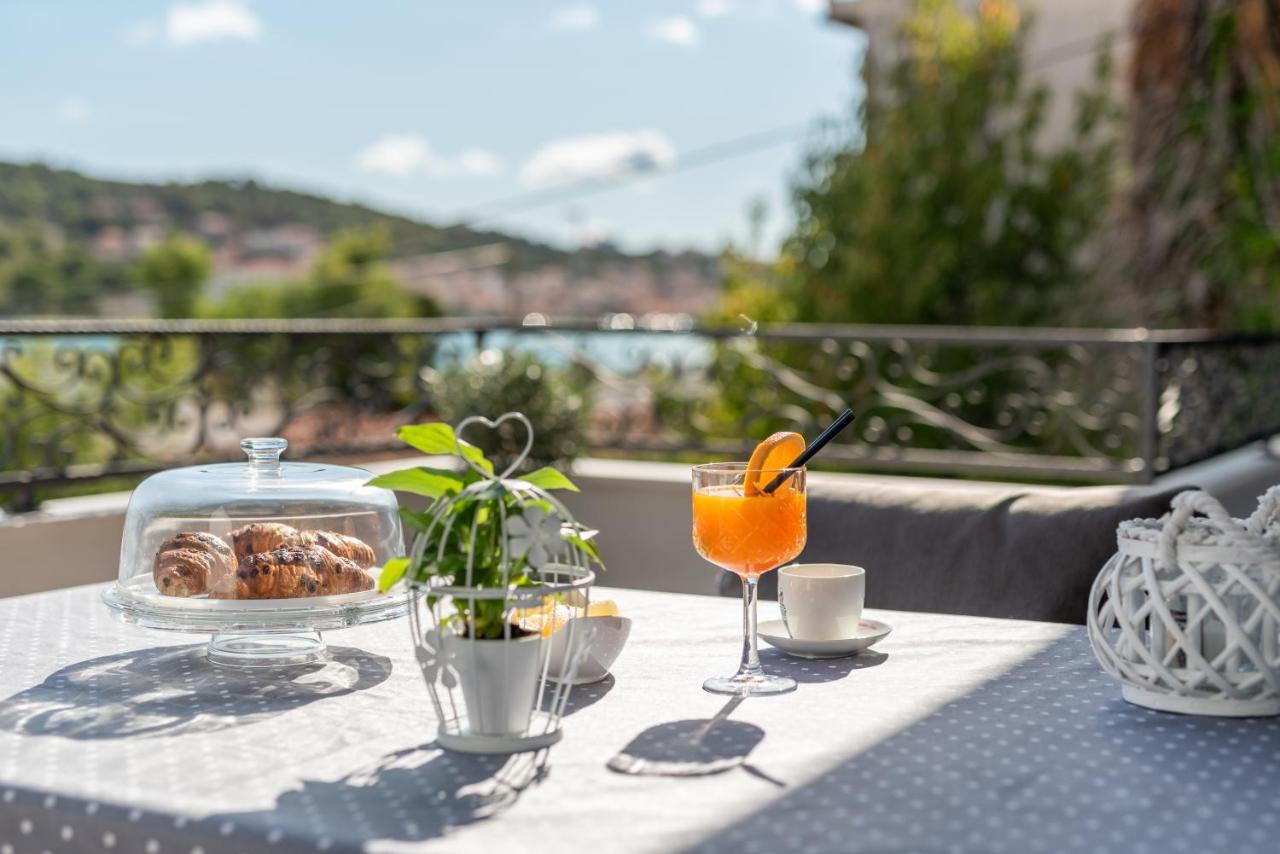 Apartman Tragos Трогир Экстерьер фото